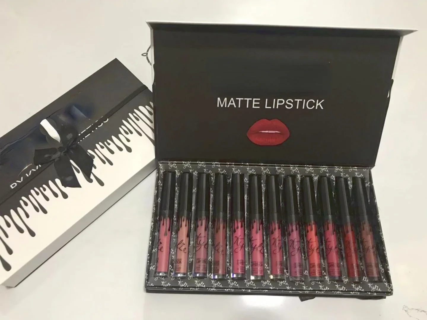 Conjunto de brilho labial Kylie Matte para mulheres, tubos de batom impermeáveis, duradouros, hidratantes, maquiagem coametic, spot, 12 peças