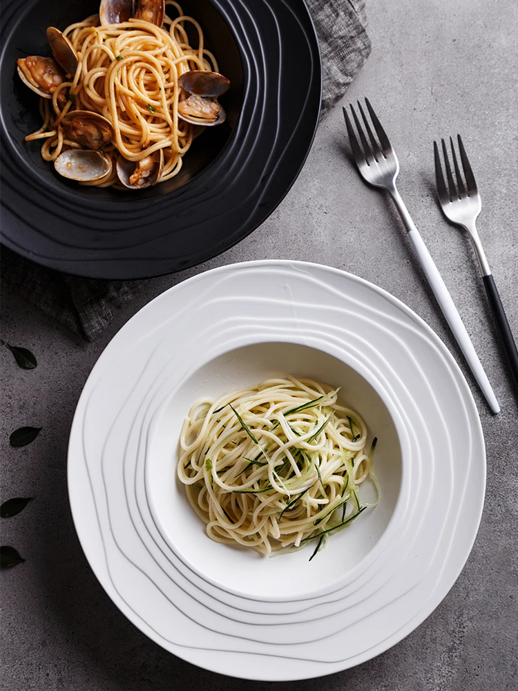 

Скандинавская круглая тарелка большого размера, черно-белая, для пасты, посуда для дома и западных ресторанов, для взрослых.