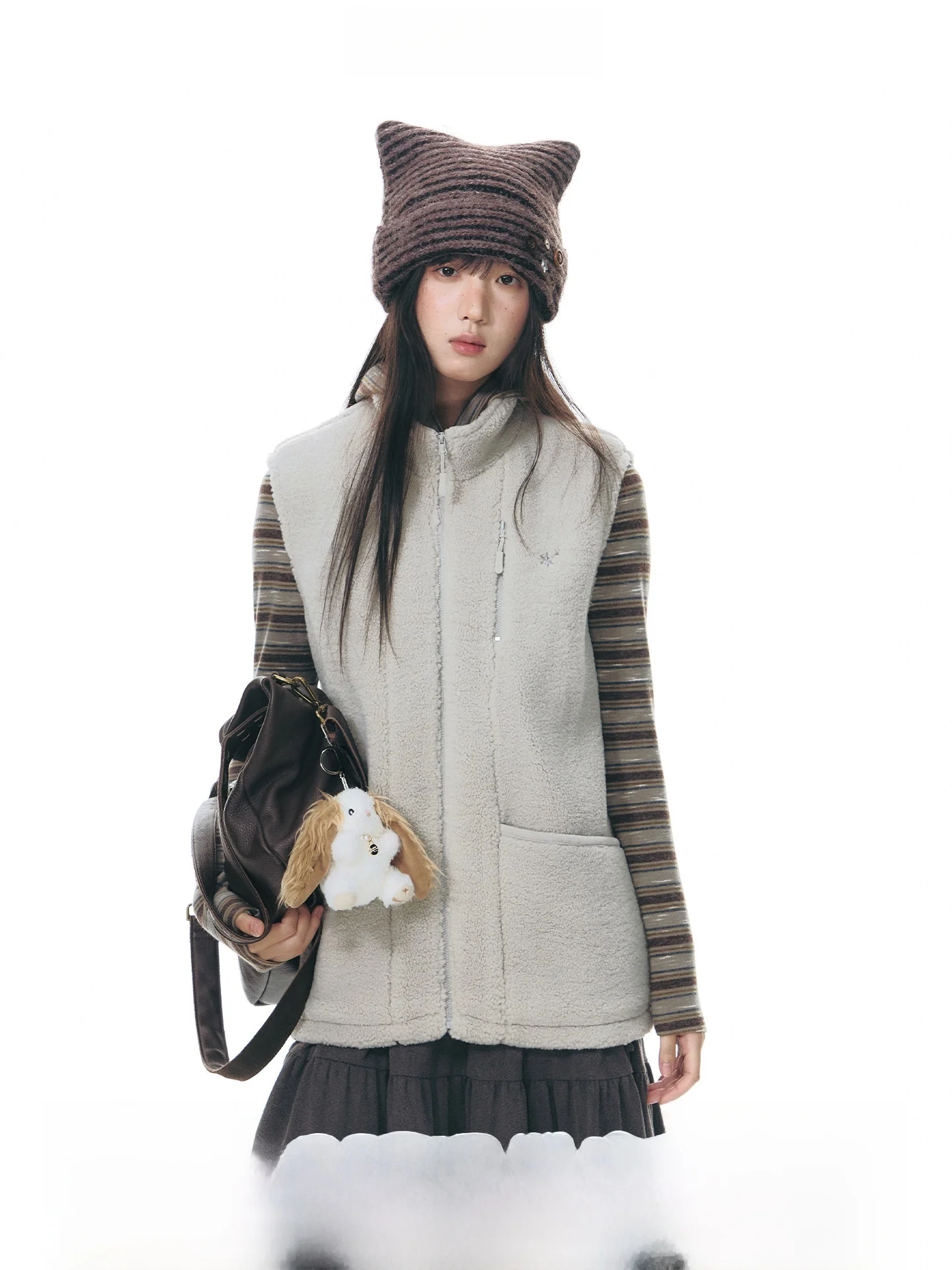 

TAKEANAP Original Lamb Fur Patchwork Stand Collar Vest Women's Winter Loose Retro Warm Thiened Spwear Polyester Fiber