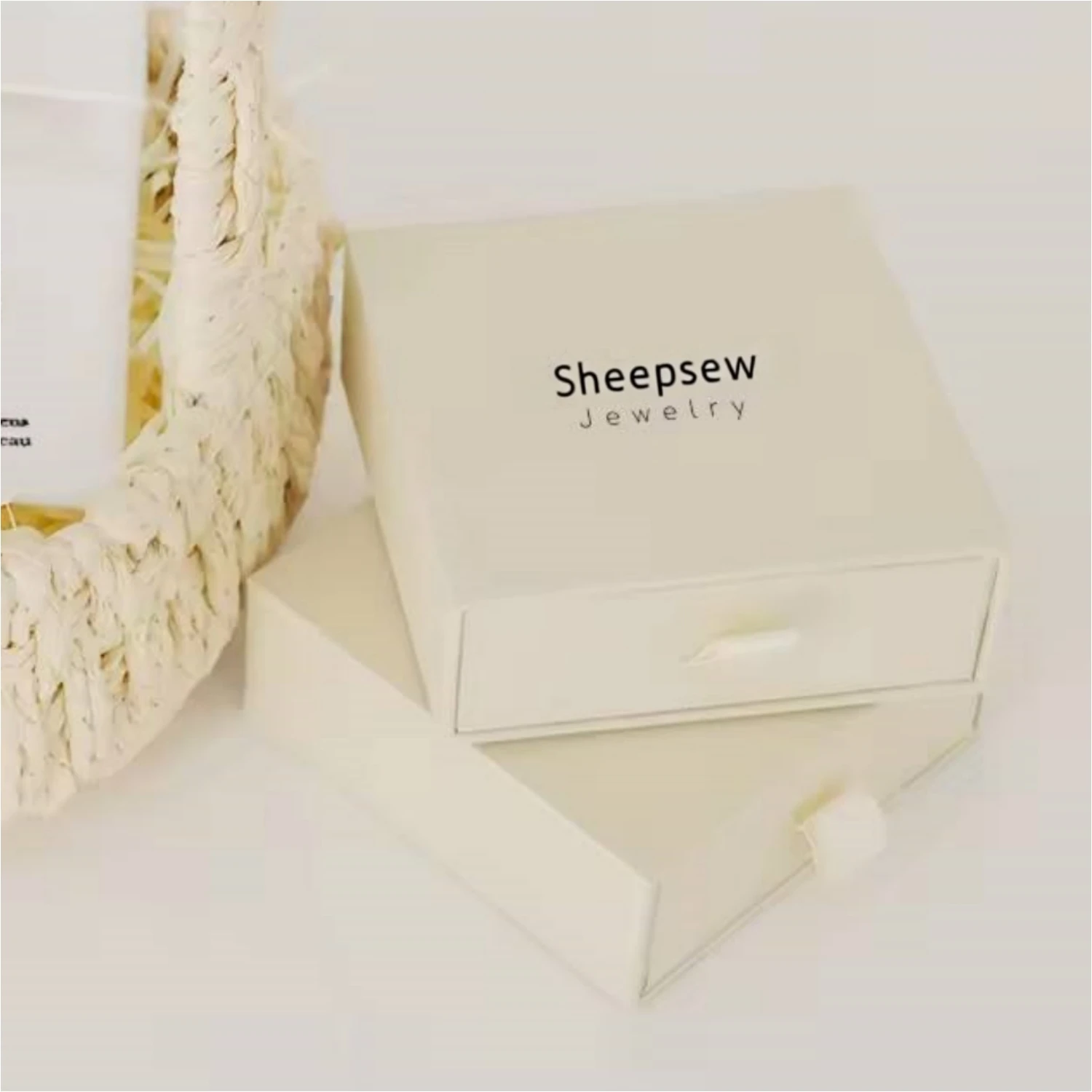 

50sets High Quality Custom Logo Drawstring Cotton Dust Bag Packaging Jewelry Box with Pouch Premium Jewelry Container