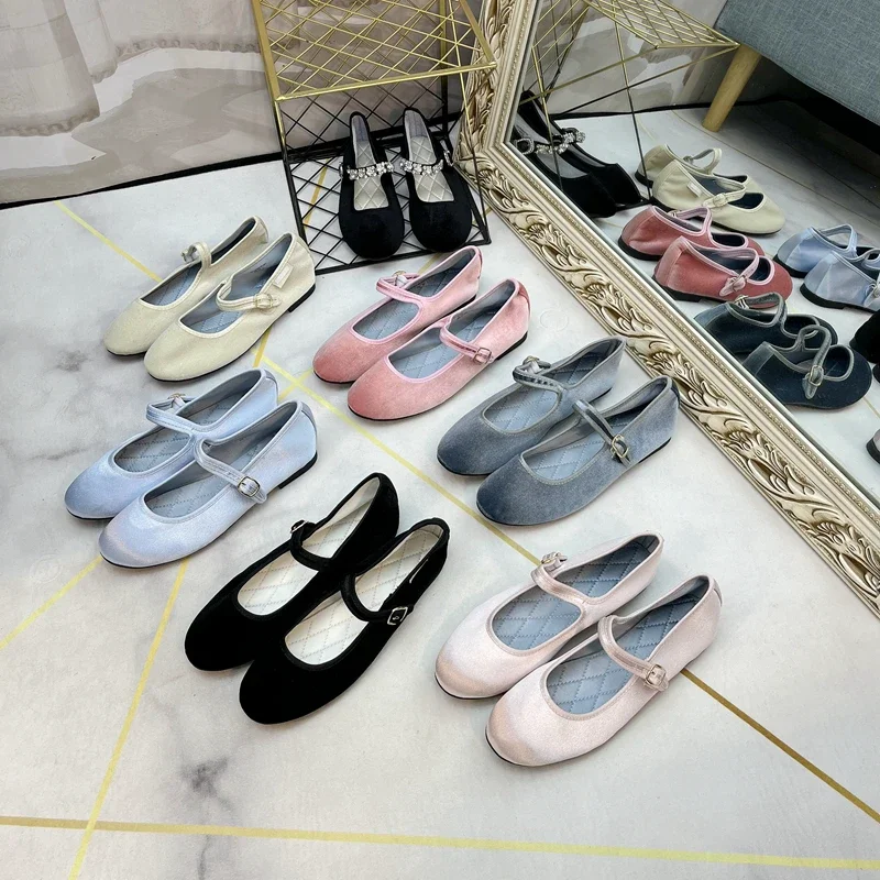 2024 New Spring Autumn Winter Korea Flats Fashion Mary Jane Shoes Round Toe Women\'s Shoes Velvet Silk Flats Women Shoes