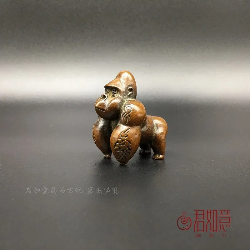 

Solid Copper Gorilla Small Ornament Copper Art Fine Copper Micro-carving Antique Copperware Copper Bodybuilding Flower Arm Monke