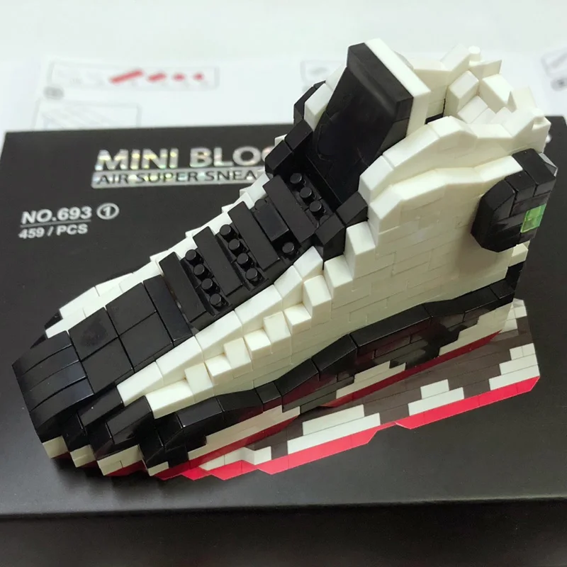 Mini bloques de construcción DIY para niños, zapatillas deportivas de baloncesto, modelo de zapatillas de deporte, bloques de construcción de Anime, juguetes de montaje para bloques, regalos para niños