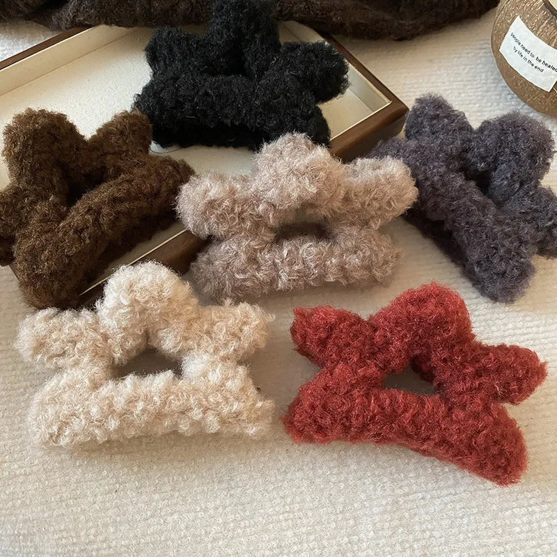 Fall/Winter New Plush Star Grab Clip Hair Clip Girlfriends The Same Commuter Shark Clip Large Back Head Updo Hair Accessories