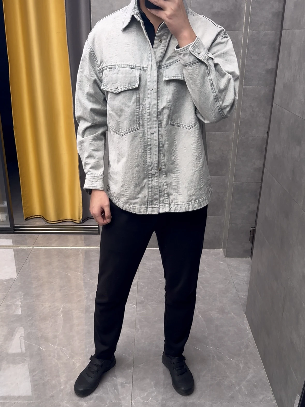 

Весна 2024, мужская джинсовая куртка, повседневная универсальная модная верхняя одежда, молодежная верхняя одежда с длинным свеком и откидным воротником