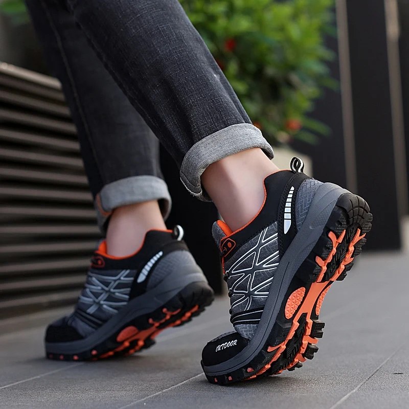 Brand Fashion Green Hiking Shoes Men Mesh Breathable Travel Sneakers Men Outdoor Climbing Mountain Sport Shoes Zapatillas Hombre