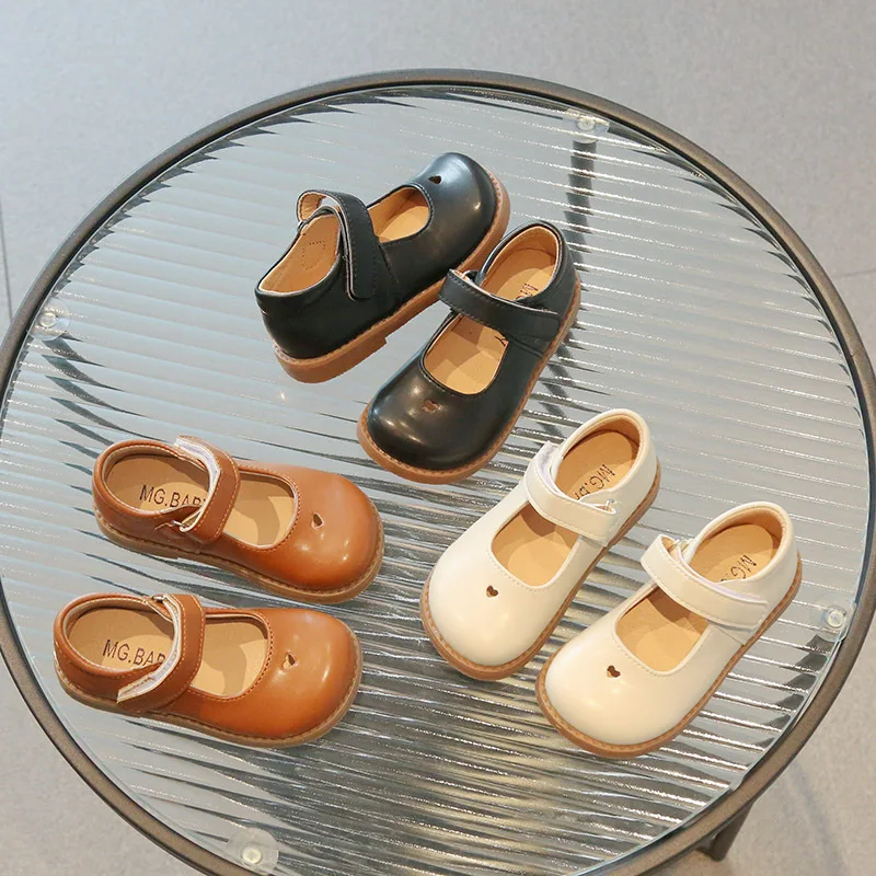 

Children's Leather Shoes Girls Performance Dance Shoes Toddler Hollow Heart Soft Sole Single Shoes Kids Casual Versatile Style