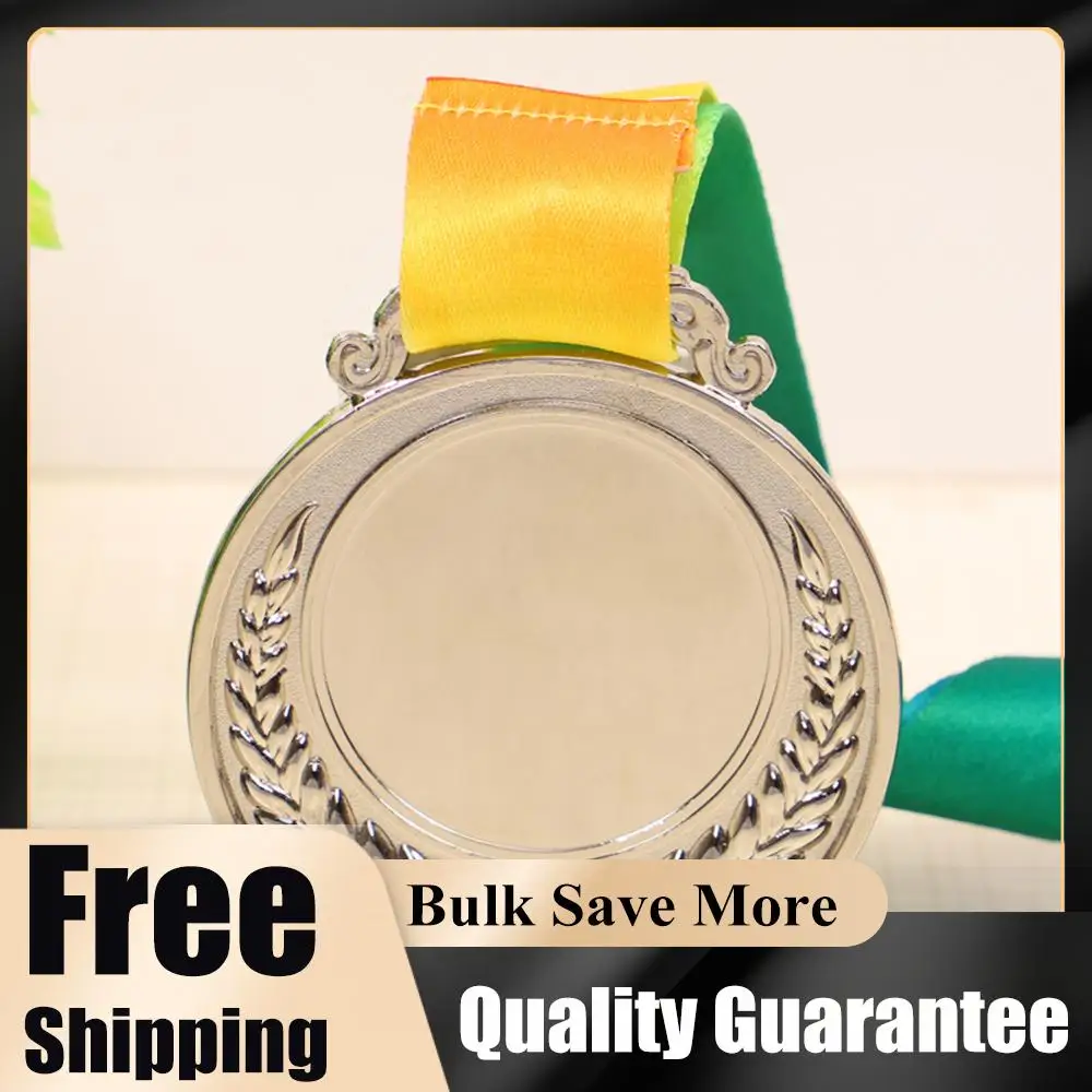 

Медаль для награждения 2 дюйма (5 см) в золотом, серебряном и бронзовом цветах с лентой на шею, наградная медаль для победителей, для детских школьных спортивных мероприятий