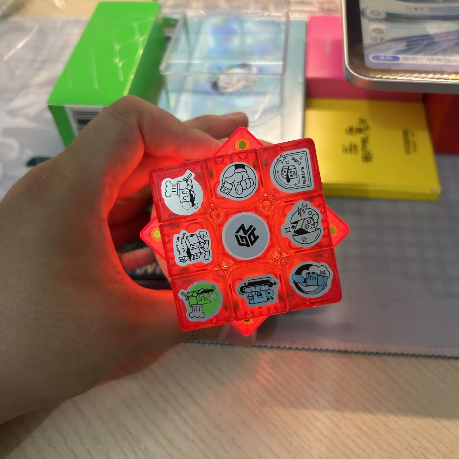 

Limited Edition GAN 356 I Carry Red Transparent Smart Cube 3x3 Speed Cube Movements Steps with CubeStation App Collect The Cube