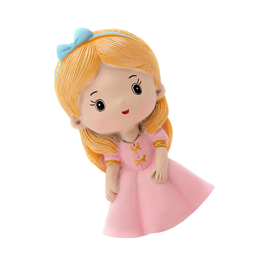 

1pc Princess Cake Topper Resin Ornament For Baking Decoration Home Party Dessert Decor Cake Adornment Creative Table Ornament