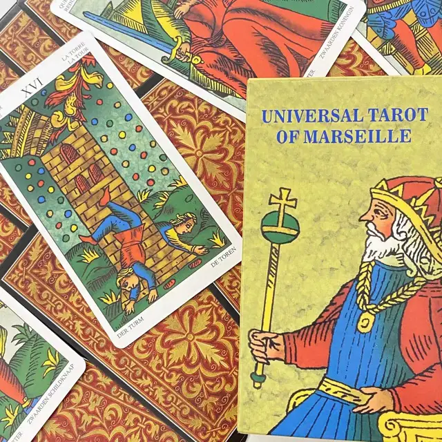●○● THE TAROT OF MARSEILLE ●○● 61Cxl+9CXFL._UF350,350_QL50_.jpg