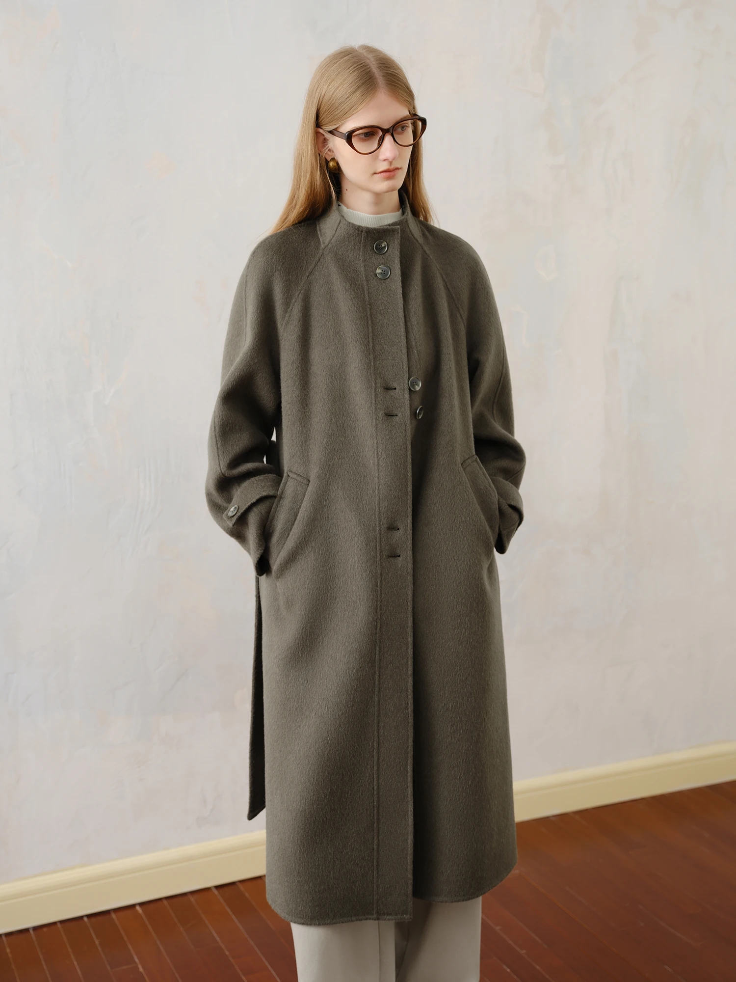 ZIQIAO Petite Stand Collar Full Wool Coat Women 2025 New Style High-end Woolen Gray Coat Cool Unisex Commuting