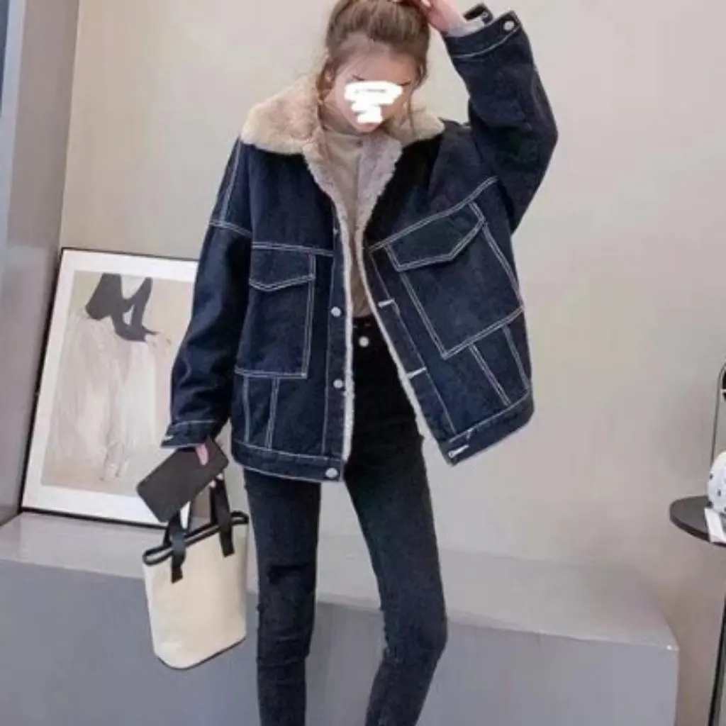 

Women's Denim Velvet Thickened Outwear Korean Style Loose Fit Stand-Up Collar Fur Trimmed Cotton Jacket for Autumn Winter