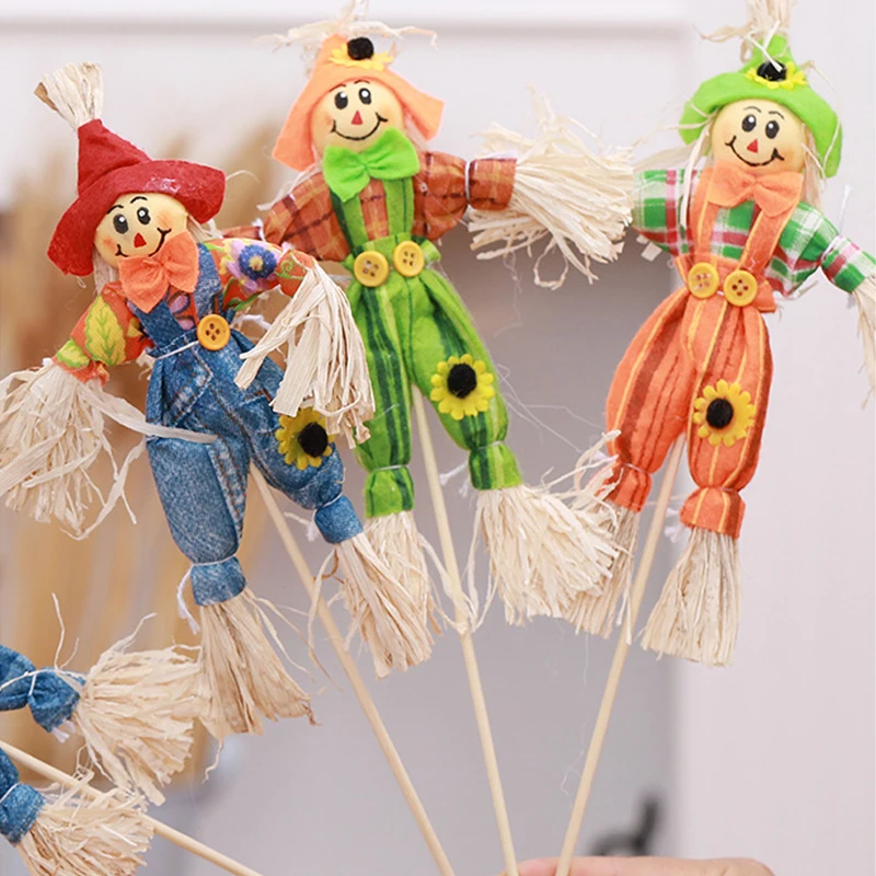 Small Autumn Harvest Scarecrow Decoration For Garden Home Yard Halloween Decor