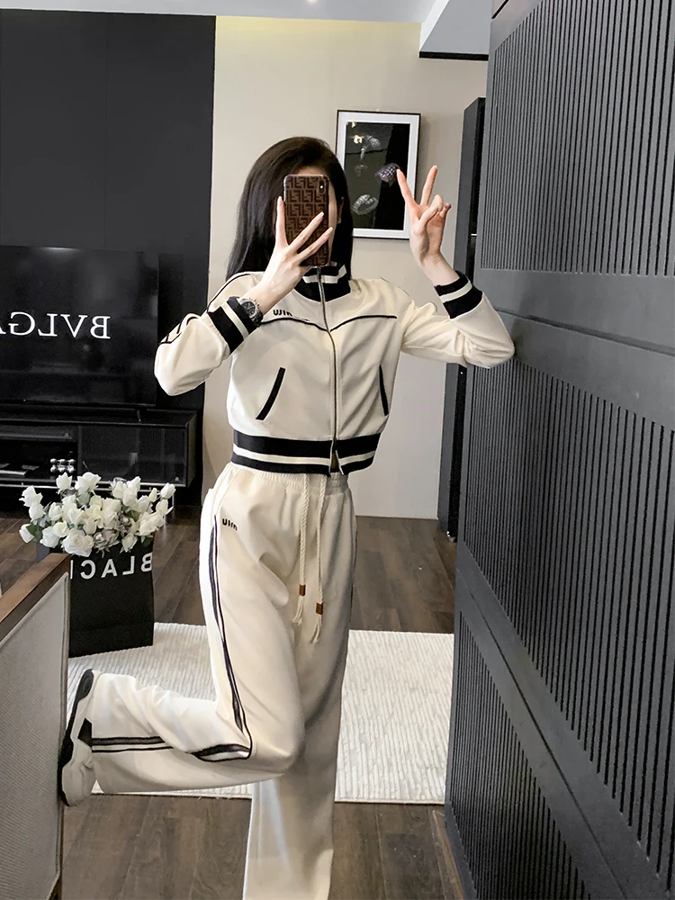 Korean Version White Sports and Casual Set Women's Autumn 2023 New Slim Standing Neck Zipper Top Wide Leg Pants Two Piece Set2XL