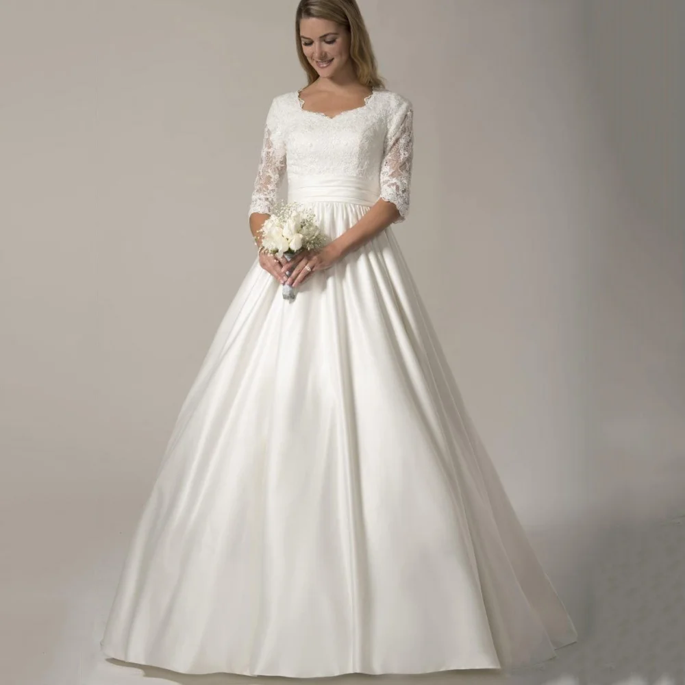 

Customized Wedding Dresses Lace A Line Luxury Bride Robe Button Elegant Bridal Gowns Appliques Vestidos De Noiva
