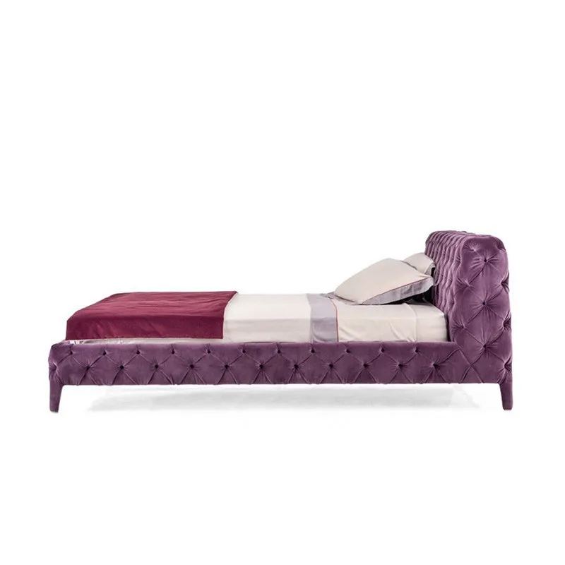 

surface bed Italian minimalist light luxury full matte buckle bed designer high PC and console game sleeping double wedding