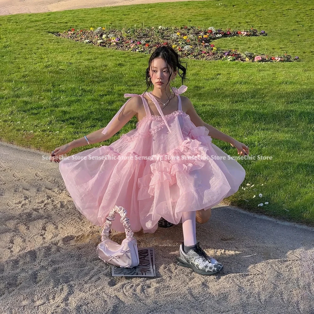 Gaun Prom Mini Merah Muda Gaun Pesta Tali Spaghetti Busur Korea Lipatan Gaun Pesta Tanpa Lengan Ulang Tahun Pendek Tulle Disesuaikan