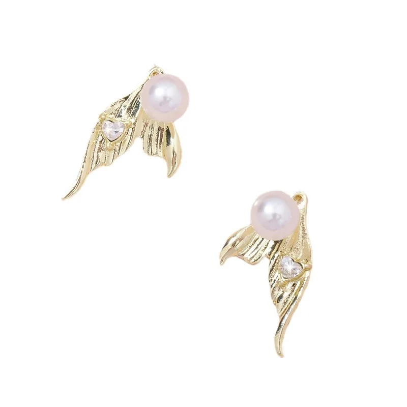 Korean New Fashion Pearl Mermaid Tail Gold Colour Stud Earrings Simple Exquisite Crystal Statement Earrings Women's jewelr