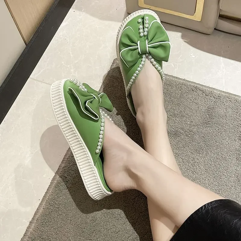 Mules de interior con punta redonda para mujer, sandalias de Casa amarillas con perlas Kawaii, zapatos gruesos con lazo