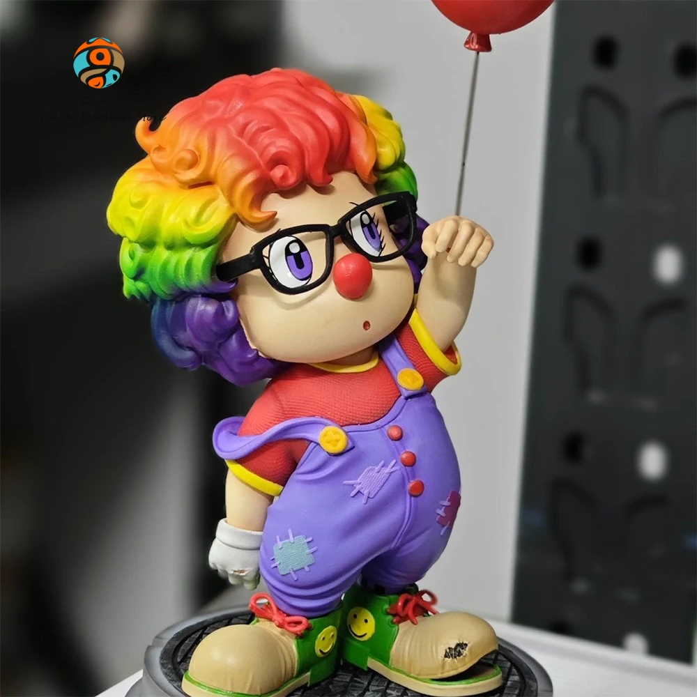 Arale anime figures Balloon Alare Joker Alare action figure GK ZOR figurine pvc Room Decoration Ornament Gift For Kids toys