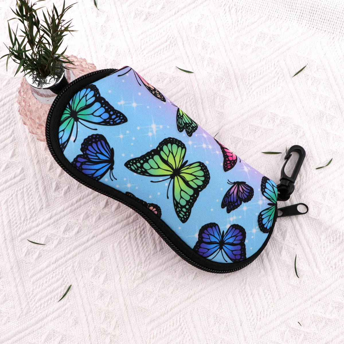Butterfly Glasses Case Glasses Protective Shell Clothing Accessories Men Women Bag Decorate Fashion Glasses Bag Gifts for Friend