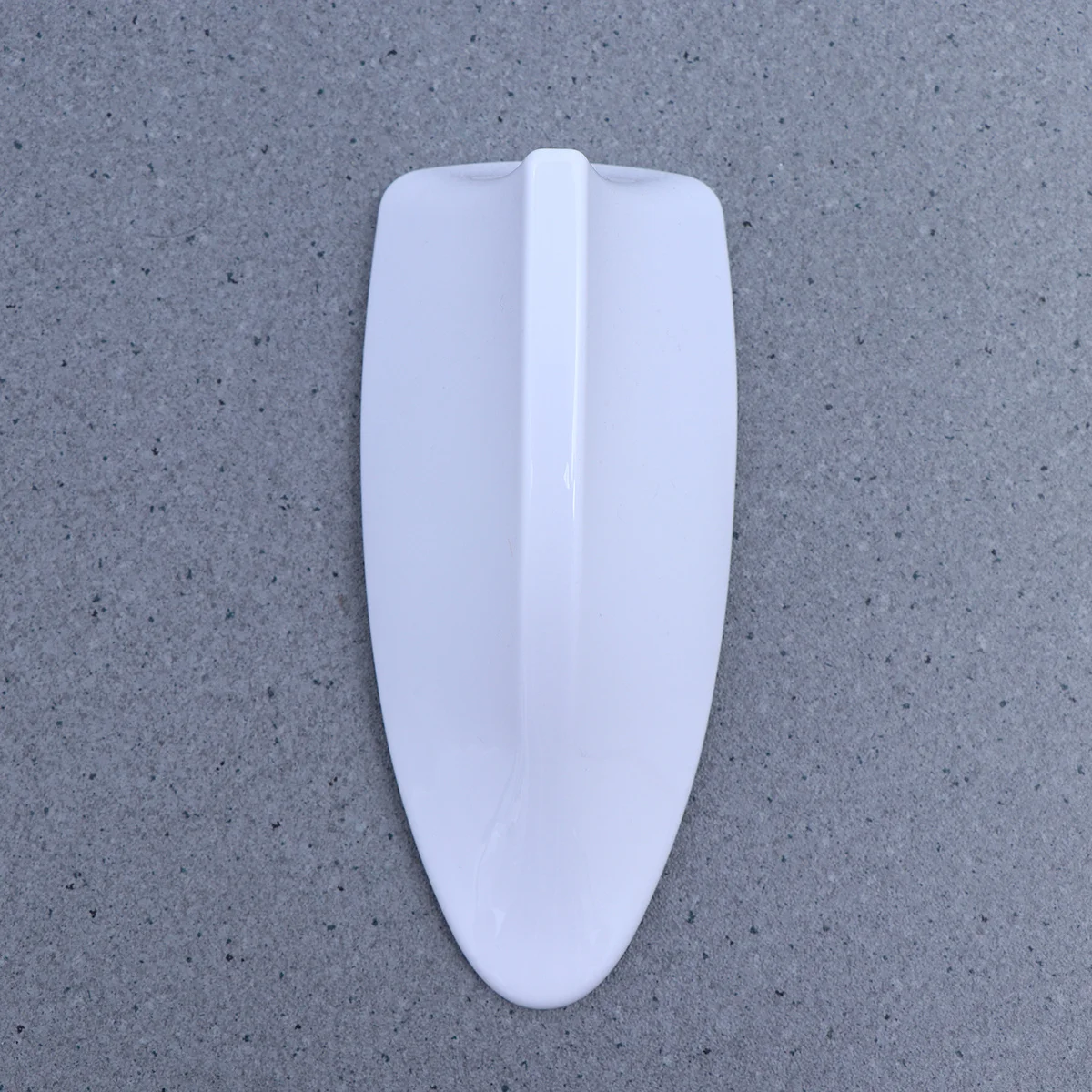

Universal Car Shark Fin Antenna ABS Stylish Decorative Radio Antenna 16x7x65cm Fm Am Signal Booster Car Accessories Waterproof