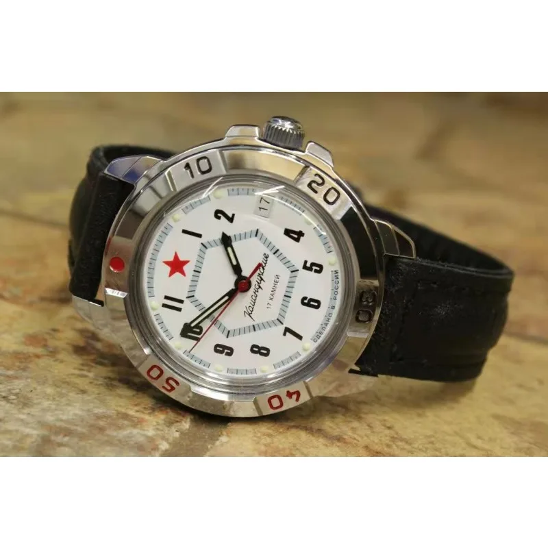 ミリタリーウォッチ レッドスター ミリタリーコマンダー 手巻き機械式腕時計 メンズウォッチ 防水 夜光 ダイビング