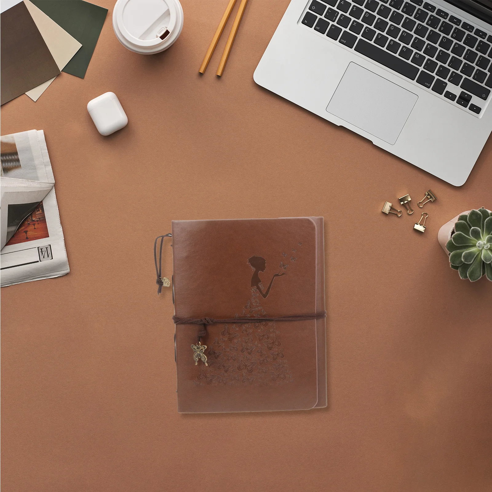 

Retro Style Scrapbook Photo Album DIY Handmade Picture Collection Travel Gift for Anniversaries Birthdays