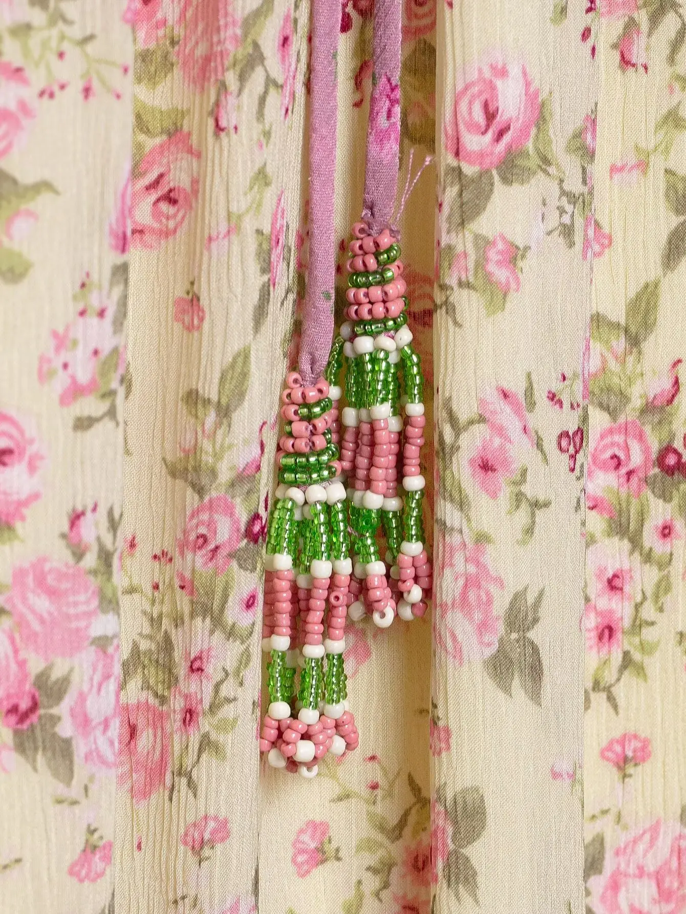 KONDALA Abito da donna carino floreale con scollo a V Abito lungo con stampa retrò 2025 Abito da donna romantico per feste in giardino moda estate autunno