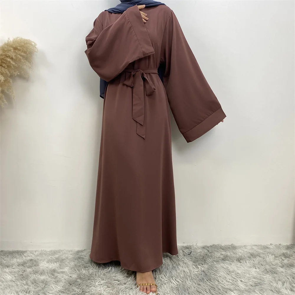 عباءة لُجَين (Lujain Abaya) Sbe6fe15b4e72459abd6a5897a7b4662cd