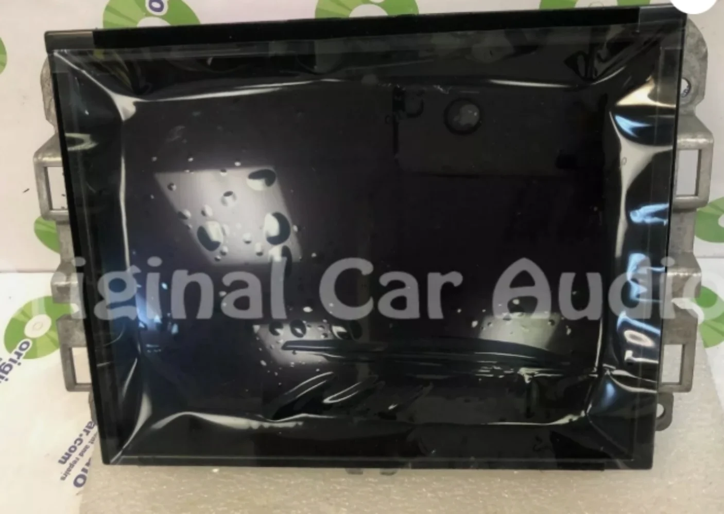 

Восстановленный OEM Uconnect 2018-19 8.4 4C UAQ Car Play VP4