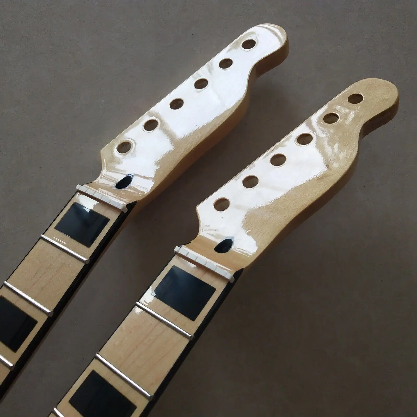 

2pcs Gloss 25.5inch Maple Guitar Neck 22fret Short Scale Maple Fretboard Block