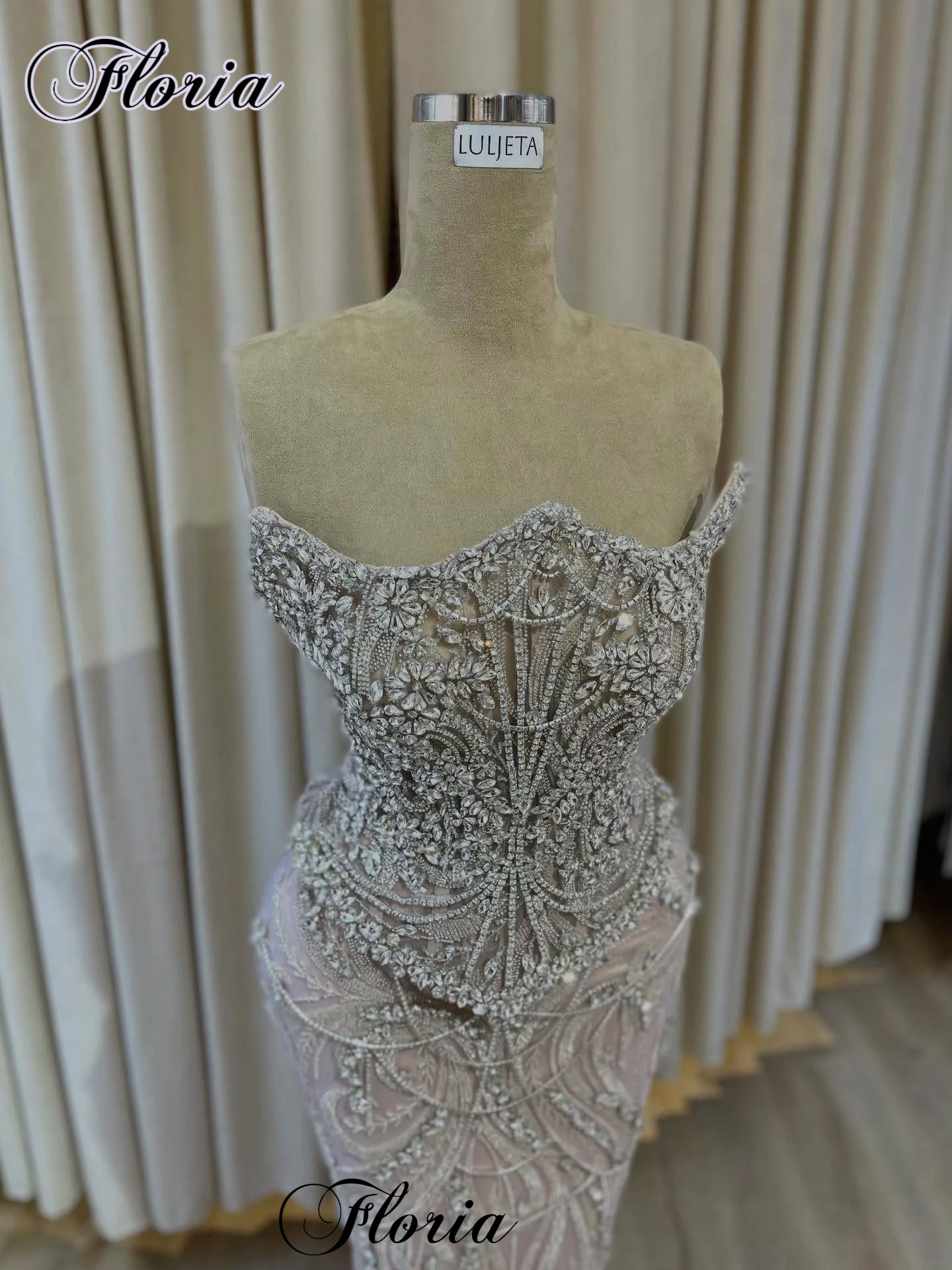 

Light Pink Crystals Cocktail Dresses Mermaid Strapless Sleeveless Prom Dresses Simple Birthday Gown Vestidos Femenino Customized