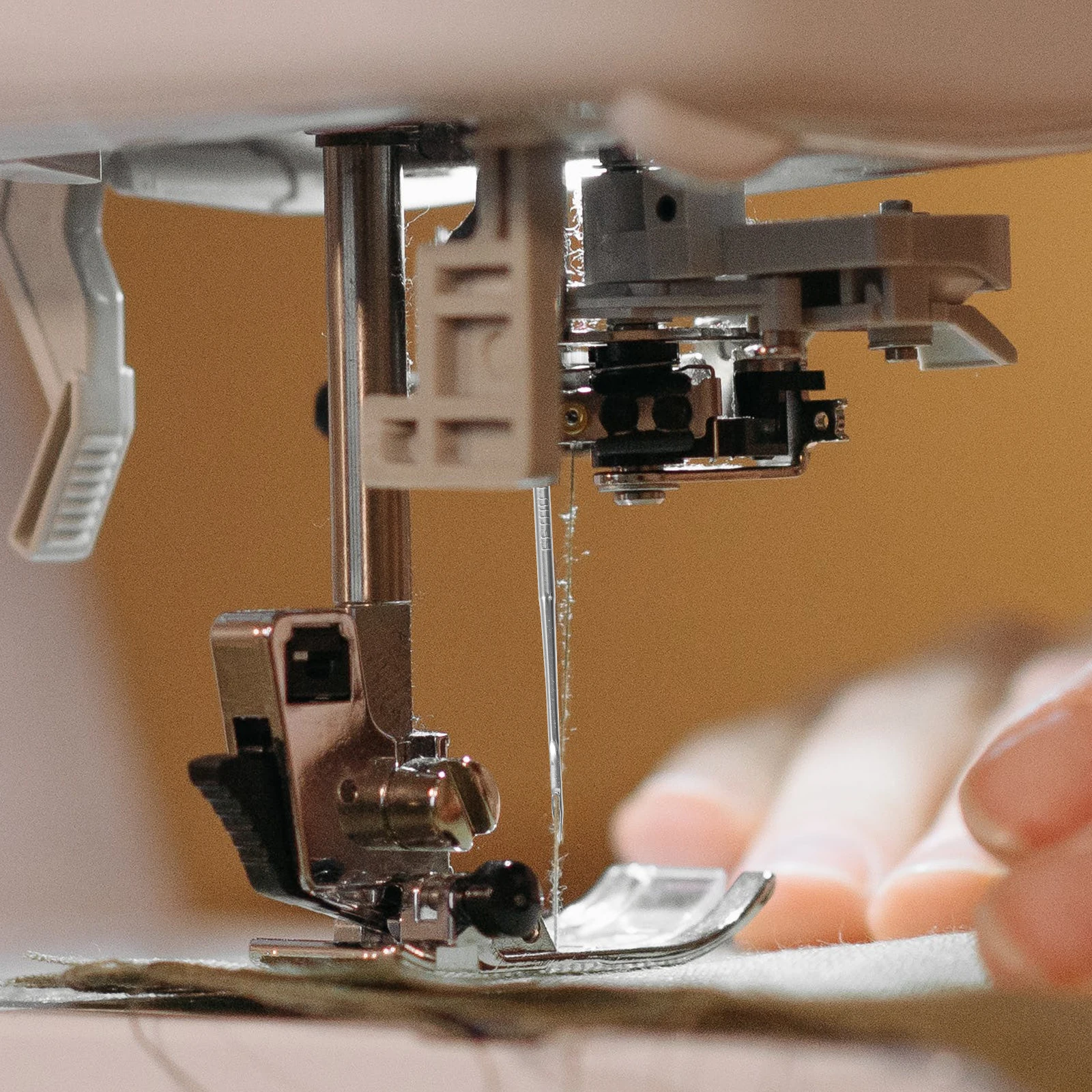 

100Pcs Sewing Machine Needles Versatile for Household Embroidery Fabric Crafting Sewing Supplies Metal Needles