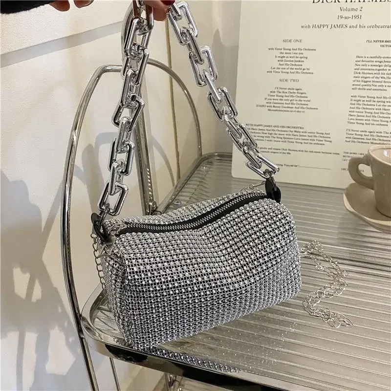 

(6.3*3.54) Inch Glitter Chain Prom Purse Allover Rhinestone Bucket Bag, Women's Mini Crossbody Bag