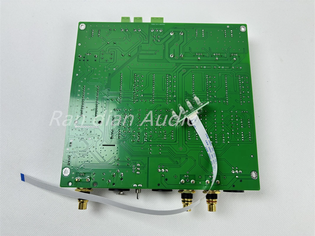 Latest Listing 4PCS Balanced Output PCM58P DAC Decoder Coaxial+AES+USB+Bluetooth Support 192K （DF1704+DF1706+SM5847+)PCM1701