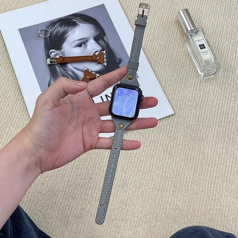 

Compatible with iWatch strap 38mm 40mm 41mm 42mm 44mm 45mm 49mm single nail small waist leather fashionable strap