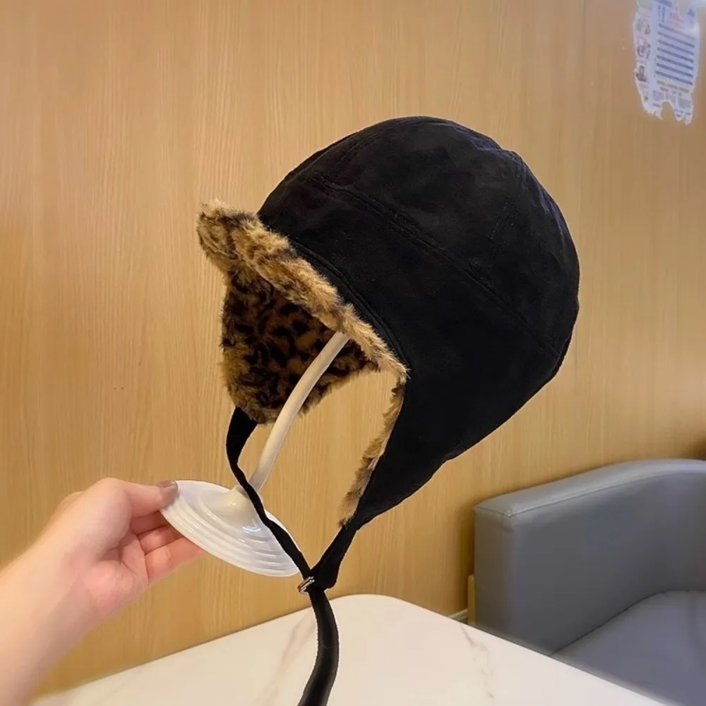 Gorro con orejeras Retro, gorros de esquí con estampado de leopardo de piel de visón de imitación, gorros de bombardero cálidos usables de doble cara