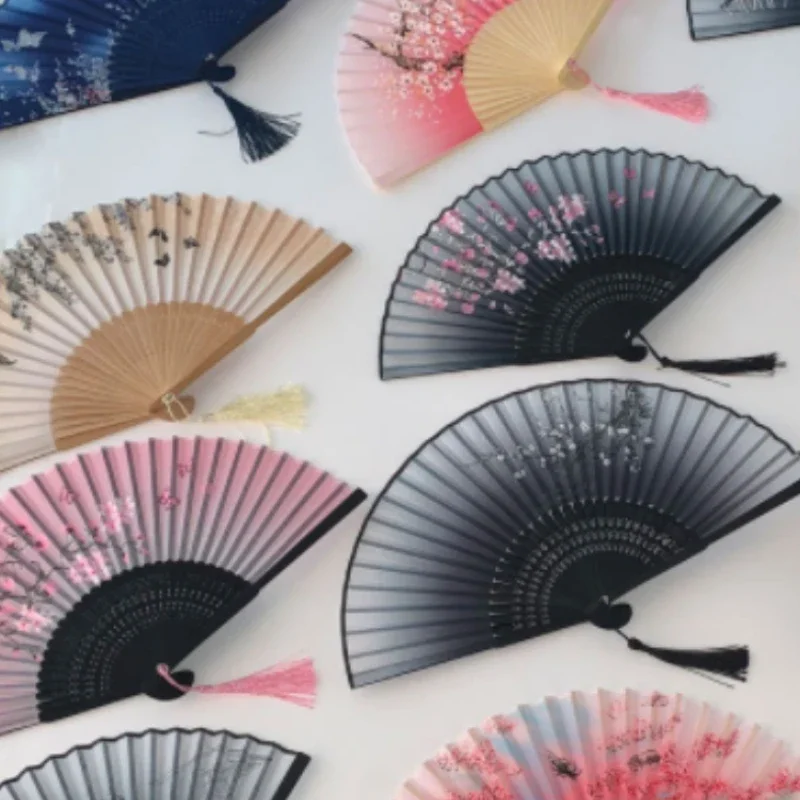 Retro Style Folding Fan Female Japanese Pattern Retro Cloth Art Craft Gift Home Decoration Ornament Dancing Hand Fan