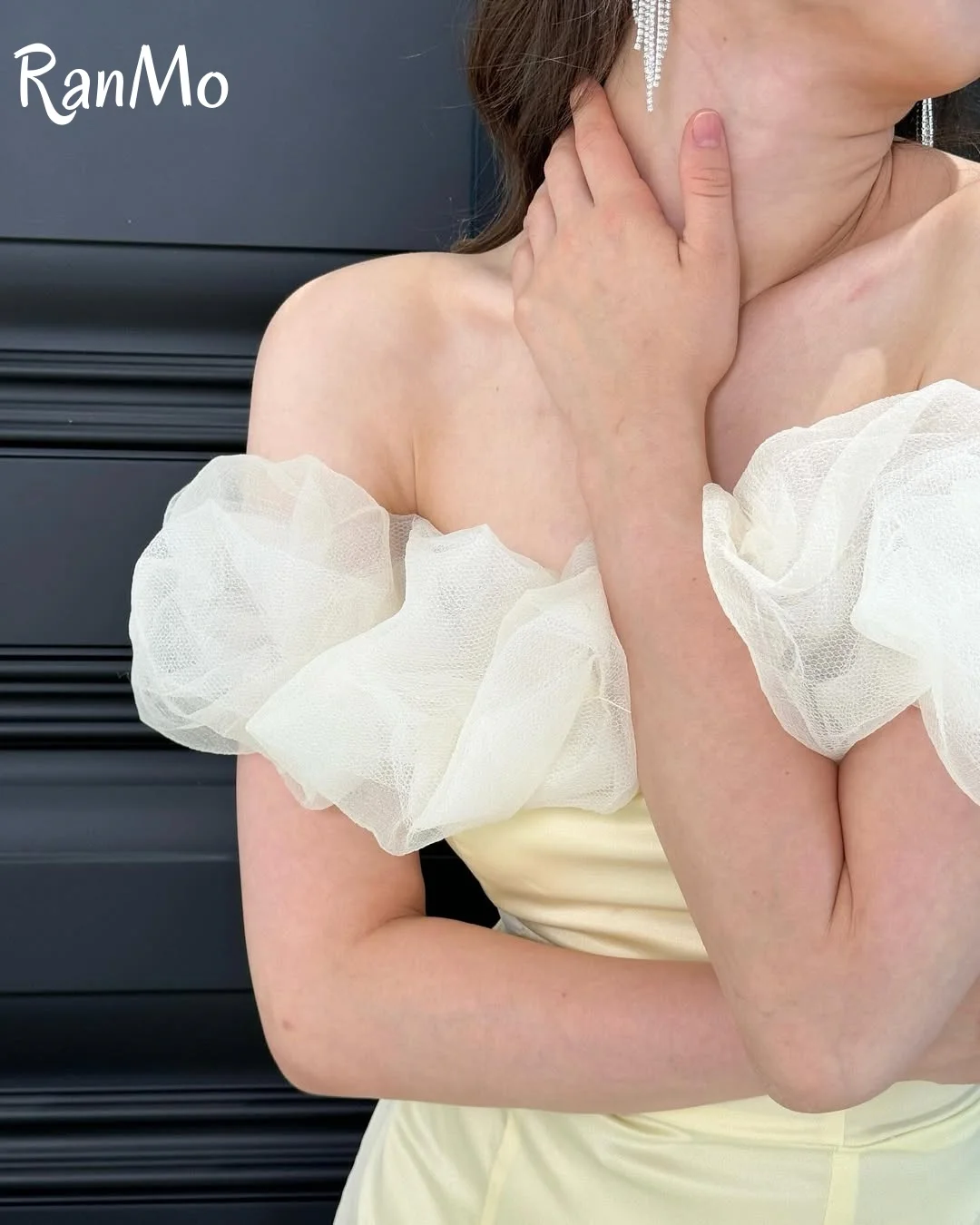 Ranmo 2025 Индивидуальные желтые атласные вечерние платья Саудовской Аравии Вечернее платье без бретелек с русалкой, классическое платье с открытыми плечами 2025