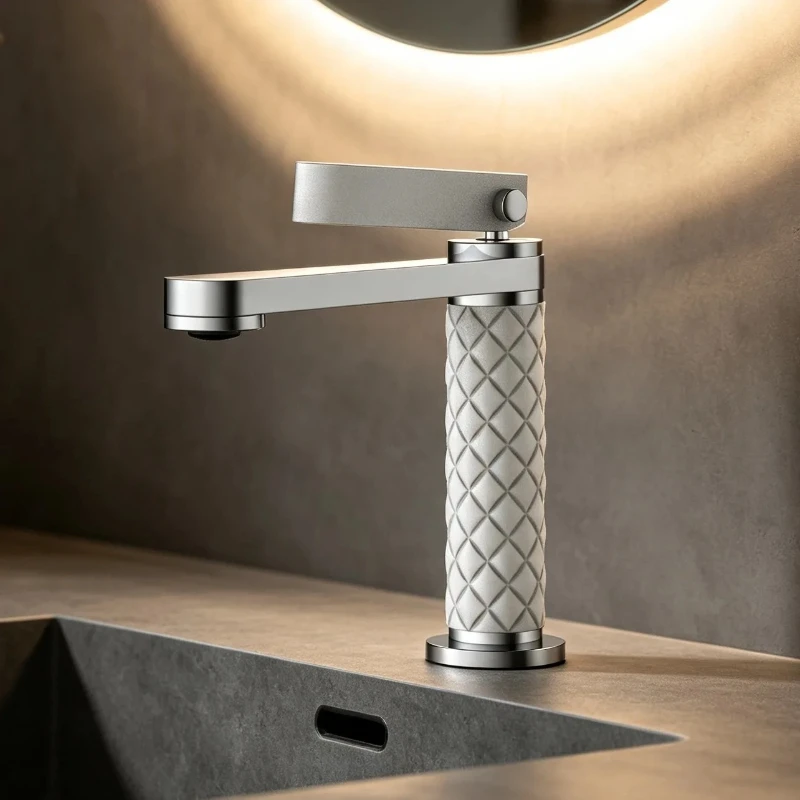 Wire-rimmed rose gold textured color washbasin faucet for bathroom, hand basin, basin, hot and cold copper faucet