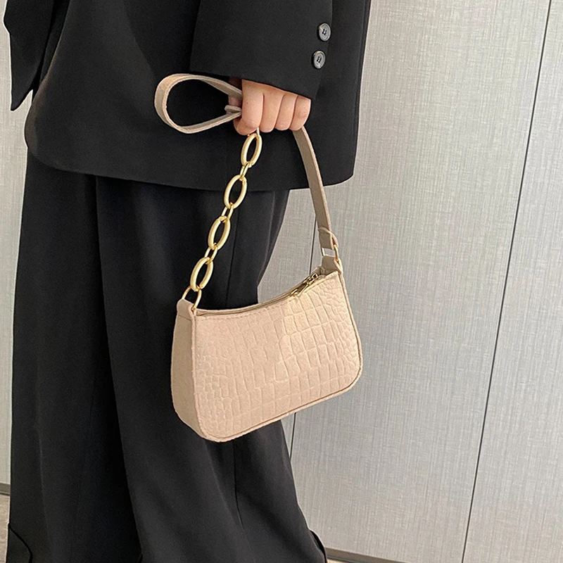 

Luxury Lady Felt Armpit Tote Bag Released Fashion Crescent Small Square Handbag For Women Office Commuter Gift