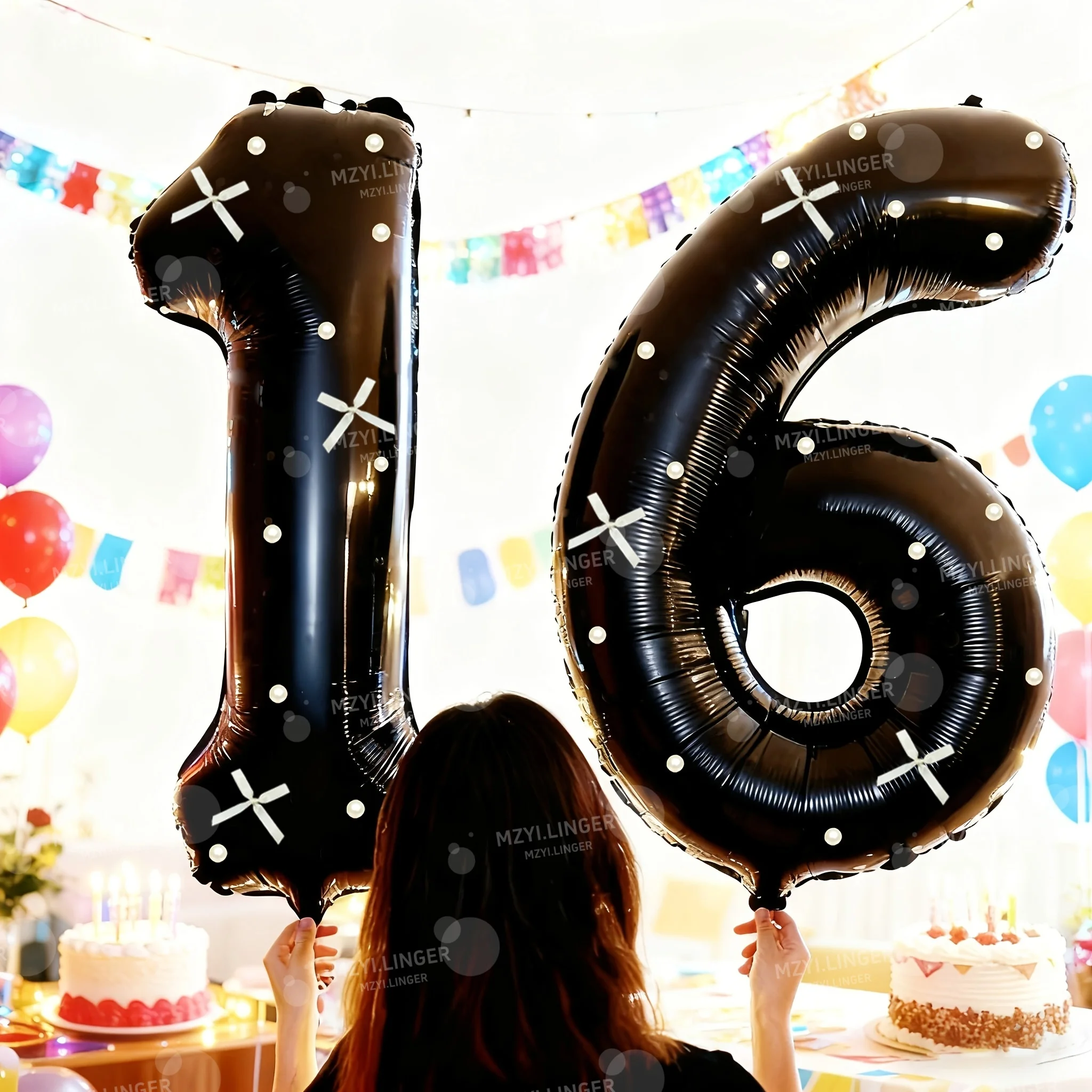 Schwarze digitale Ballons, kombiniert mit Schleifen und Perlen, zur Dekoration von Geburtstagsfeiern, Festlichkeiten und Jubiläen. – Detail 3