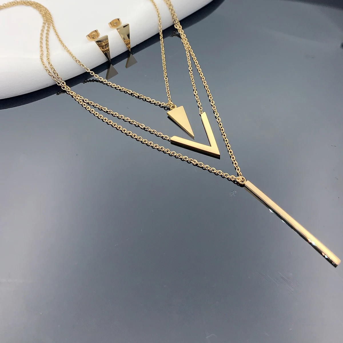 3-częściowy zestaw nowych damskich geometrycznych wisiorków ze stali nierdzewnej w kształcie litery V wielowarstwowy naszyjnik kolczyki urodziny prezent na boże narodzenie