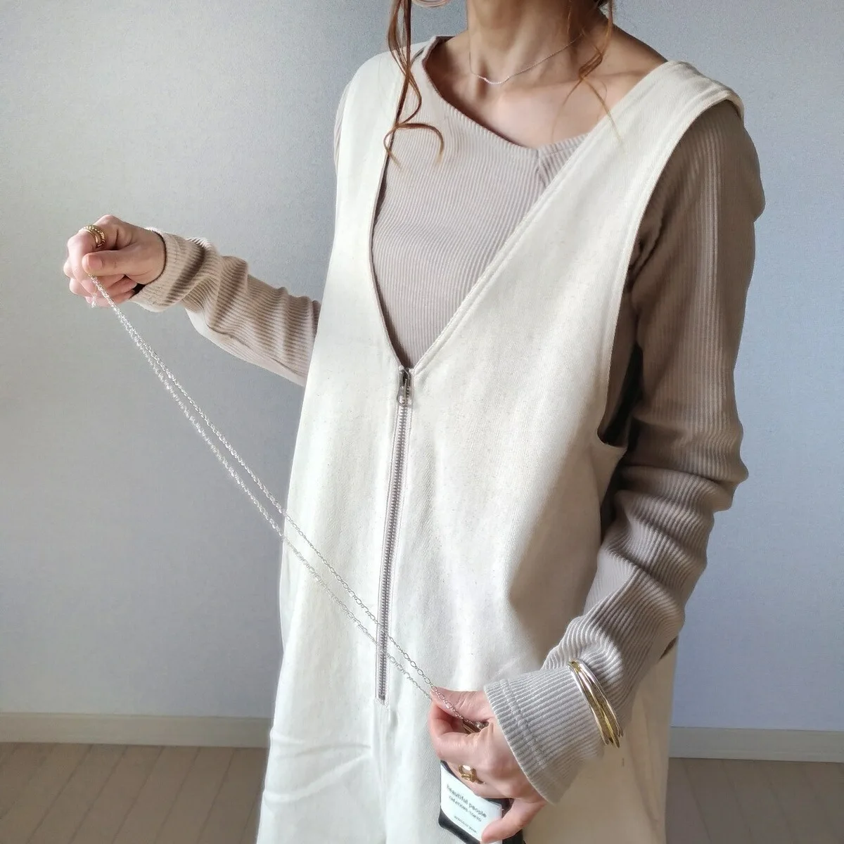 

2025 Fall New Solid Color Jumpsuit, Wide-Leg Strappy Suspenders Jumpsuit with Zip & Draped Slimming Fit