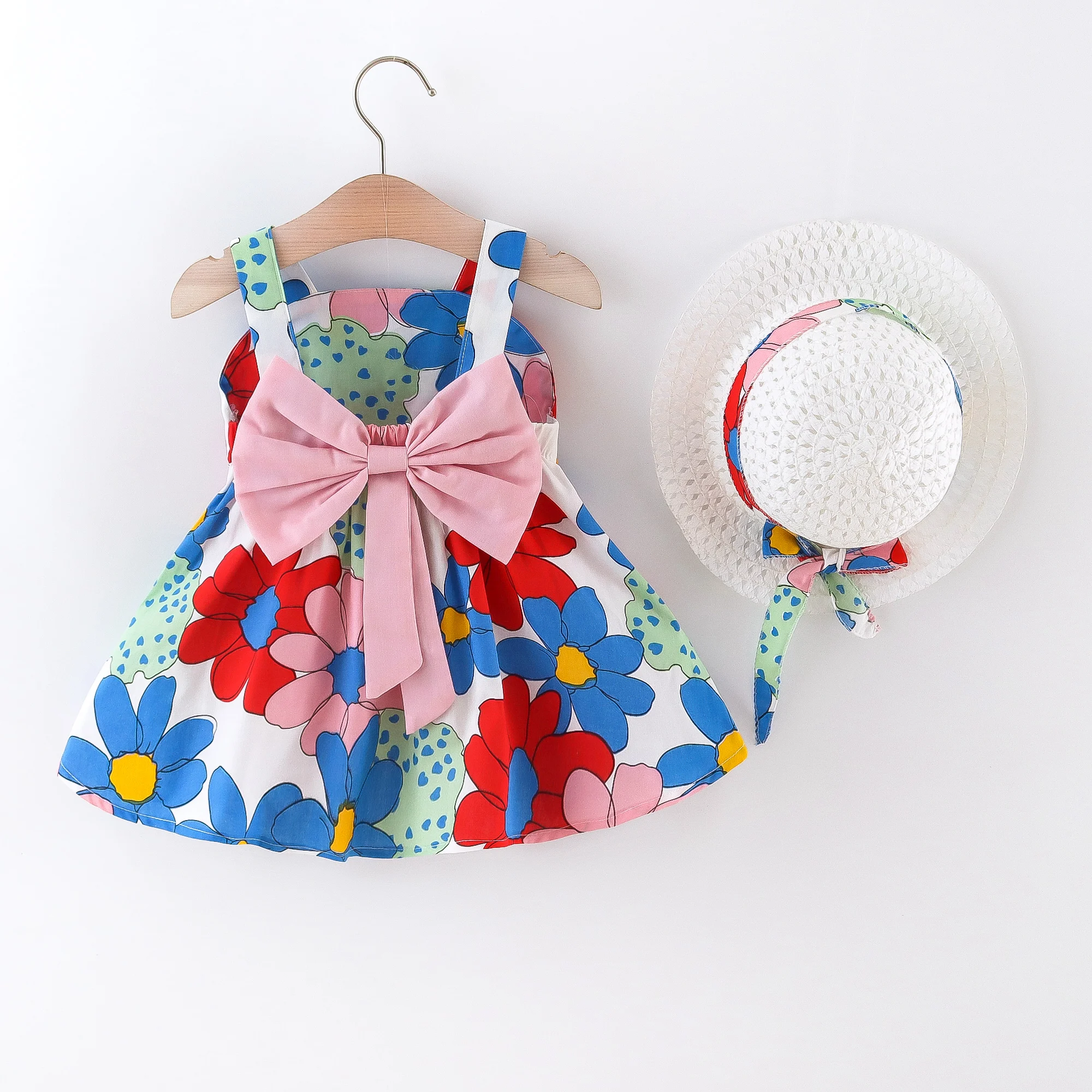 Summer dress and hat two-piece set for girls with irregular flowers big bow cute and stylish suspender dress