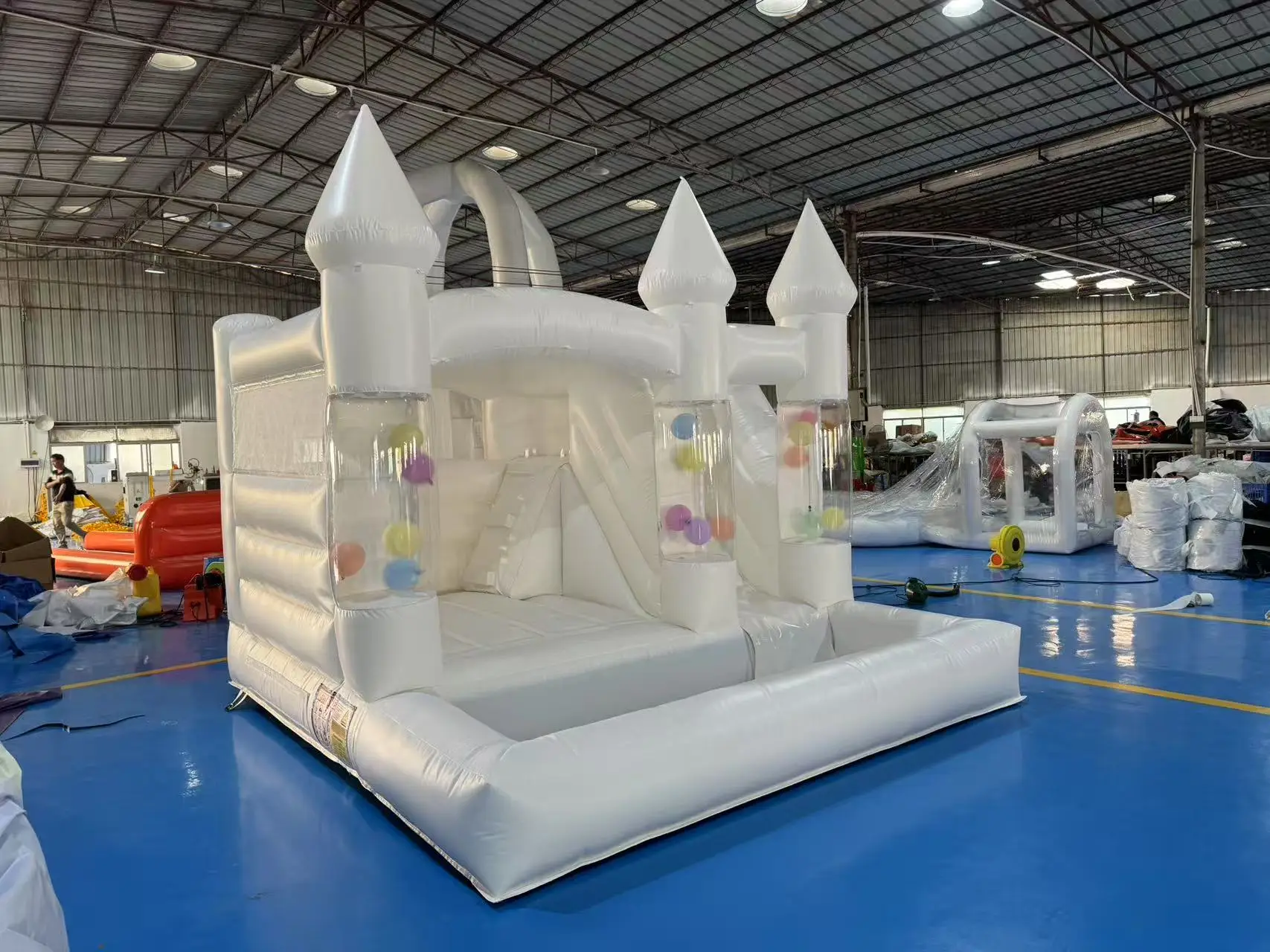 Commercial Inflatable Combo Balloons Jump House Outdoor White Bounce House with Slide