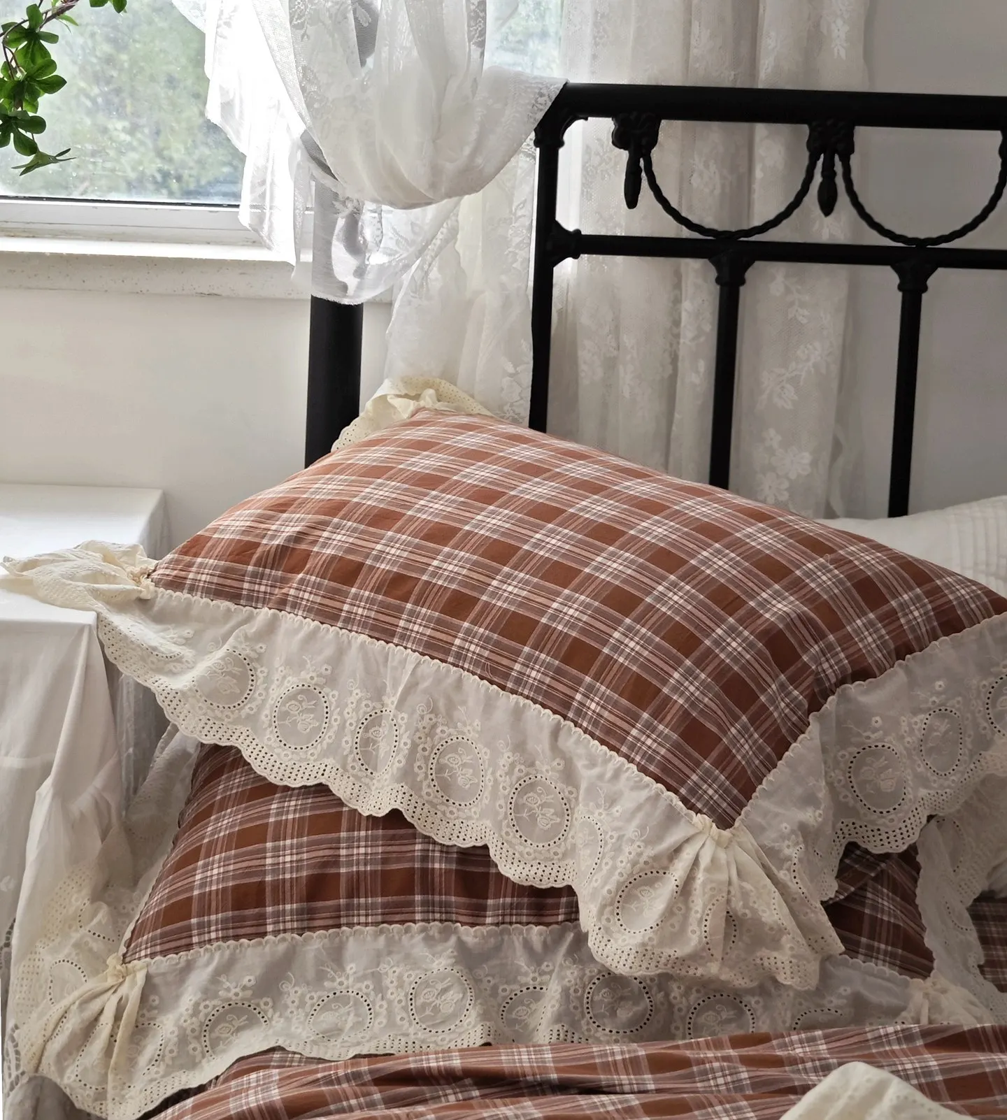 1 Piece 70x70cm Luxury Lace Ruffle Pillowcase, 100% Cotton Decorative Sham, Home Bedding Essentials Pillow Case Custom