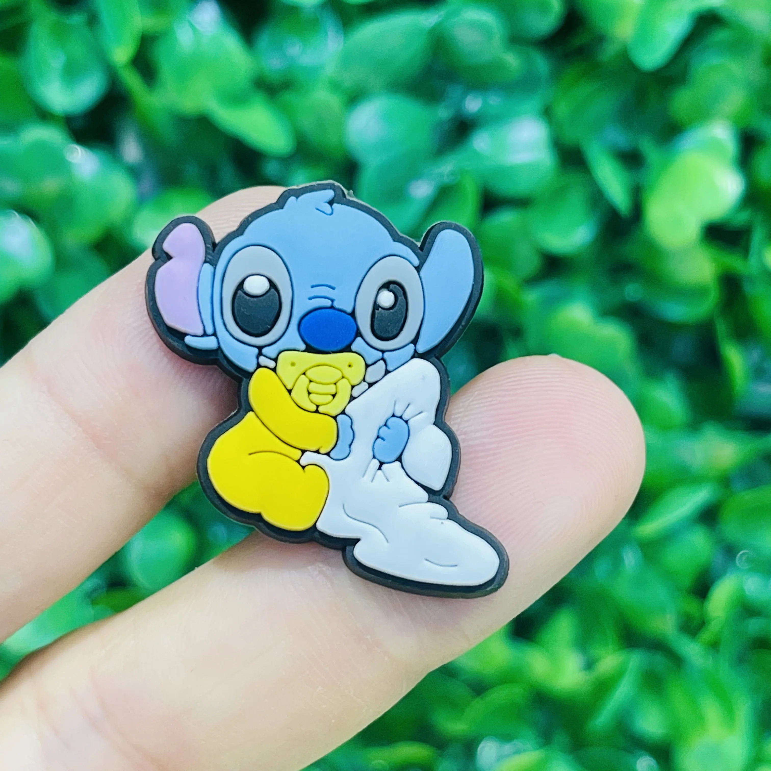 14-27pcs MINISO Stitch Cartoon Shoe Charms PVC DIY Shoes Decoration Sandal Accessories Buckle for Kids Gifts